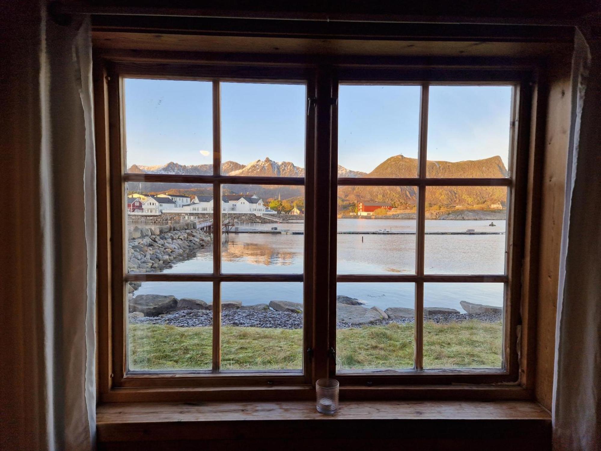 Statsbuene I Kabelvag Otel Dış mekan fotoğraf